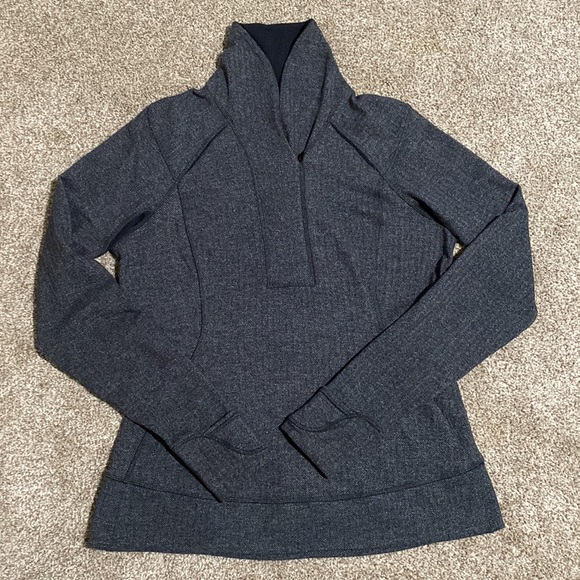 Lululemon Pullover - Picture 6 of 6